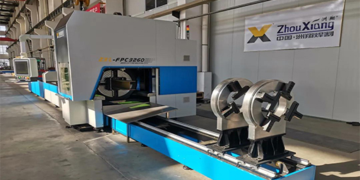 如何用光纖激光切割機(jī)來切割圓孔？