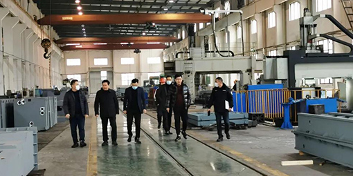 東港鎮領導一行蒞臨洲翔企業檢查安全生產活動