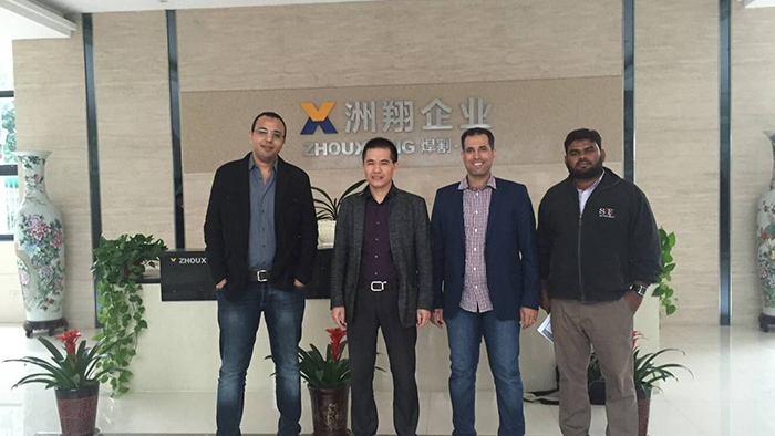 洲翔激光機器人工作站應用案例